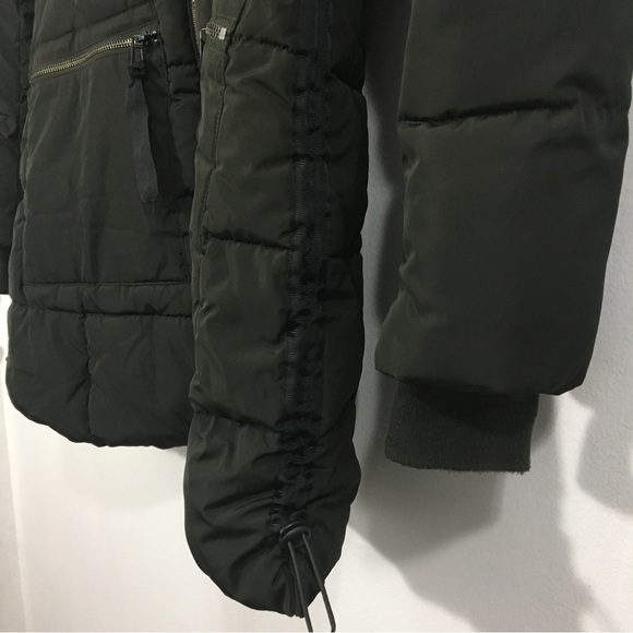 Guess women’s olive green hooded coat. Size medium. - Picture 12 of 16